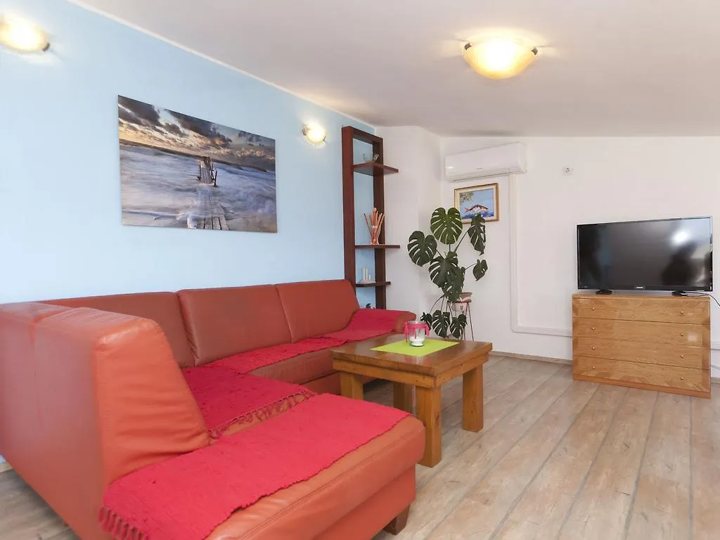 Affittacamere Apartments & Rooms Nikolic Fažana