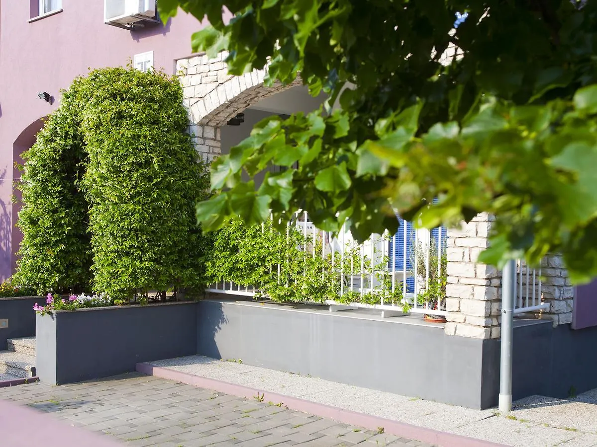 Apartments & Rooms Nikolic Fažana Croazia